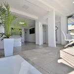 Vakantiehuis House Luxury *