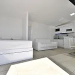 House Luxury *