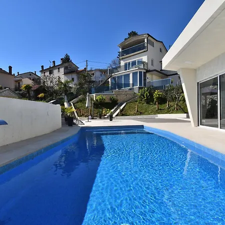 Ferienhaus House Luxury