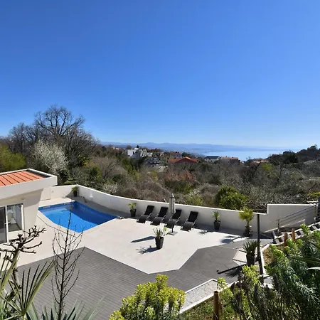 Ferienhaus House Luxury