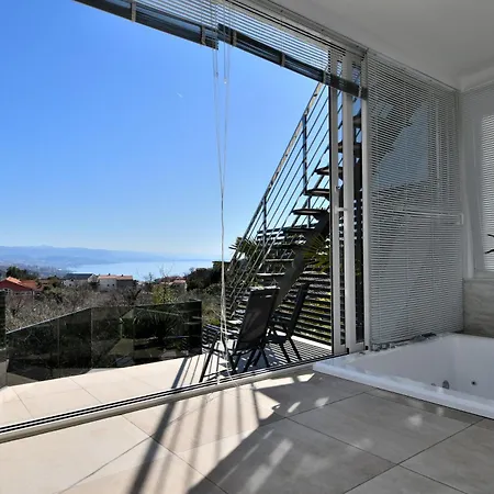 House Luxury *