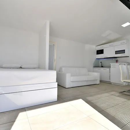 House Luxury *