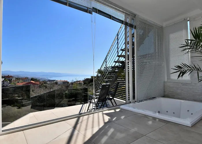 House Luxury *